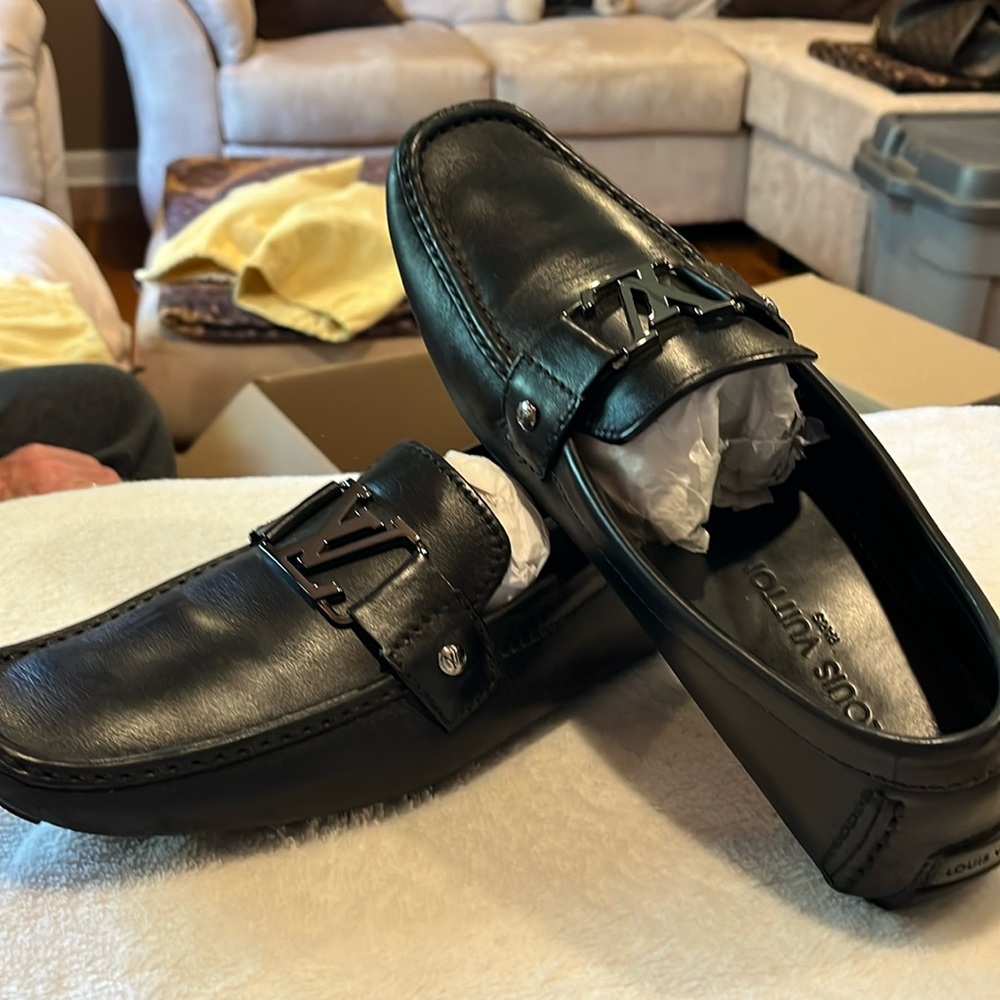 Louis Vuitton Monte Carlo black loafer. Excellent condition with bags.